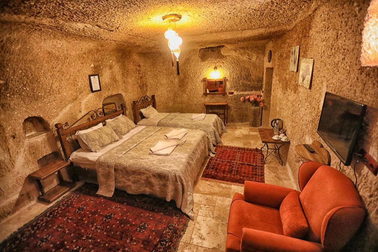 The Dorm Cave By Travellers Hostel Goreme Bagian luar foto